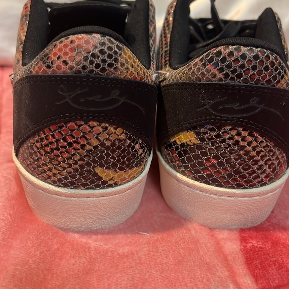 Very Rare Kobe Bryant 8 Lifestyle LE Snake Pattern. Size10. Only Serious offers - Picture 6 of 9